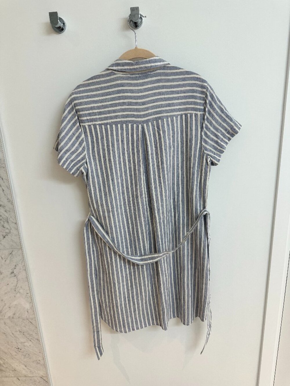 Abercrombie & Fitch Blue and White Striped Mini Shirt Dress - Picture 5 of 12